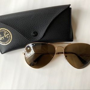 ❌ S O L D ❌ Ray Ban- Polarized Aviator Sunglasses